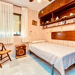 Apartamento La Carihuela Lux, Torremolinos